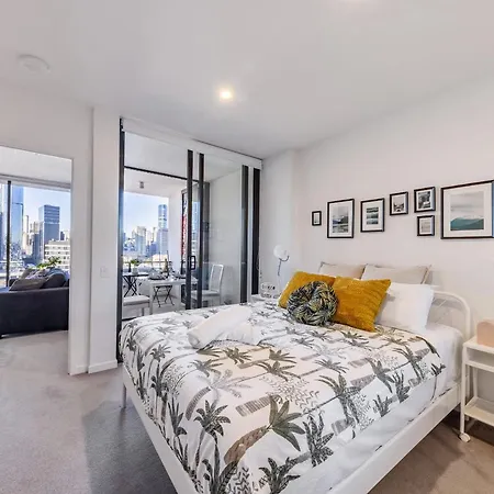 Explore Bne From Our Cute 1-bed In South * Brisbane