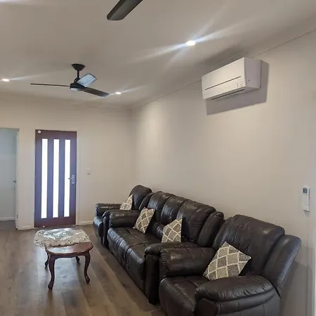 Holiday home Immaculate 2-beds Entire House Chermside Brisbane