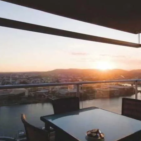 Aparthotel Oaks Casino Tower 4*