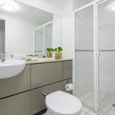 Oaks River Aparthotel