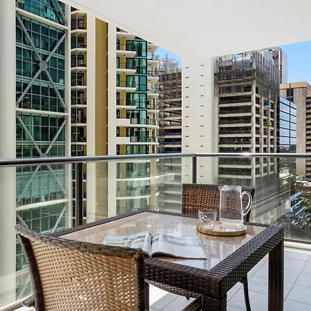 Oaks River 4* Brisbane