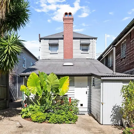 Amelia Terrace - House In * Brisbane