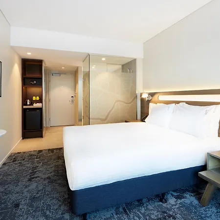 Hotel Holiday Inn Express Brisbane Central By Ihg Brisbane