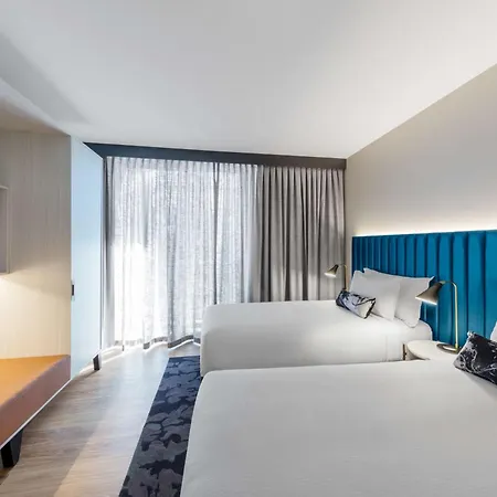 Aparthotel Adina 4*