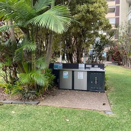 Quiet 1 Bedroom W Pool And, Walk To Qut - Kg4305