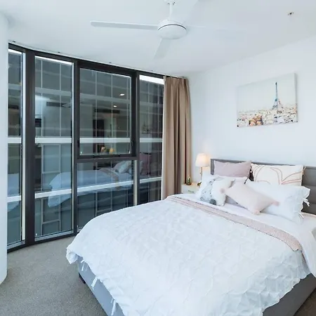 2bedroom 2bath 1carpark Wifi Gym Pool *