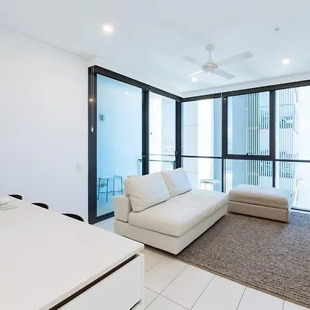 Apartment 1bedroom 1bath 1carpark Wifi Gym Pool Brisbane