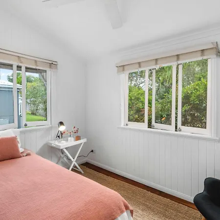 Holiday home Enchantingly Idyllic 3br Oasis *