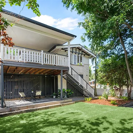 Enchantingly Idyllic 3br Oasis Holiday home Brisbane