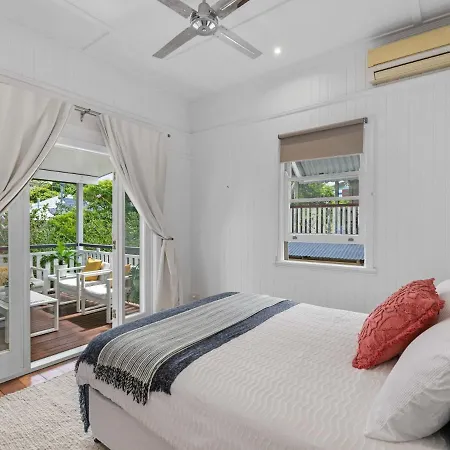 Enchantingly Idyllic 3br Oasis *