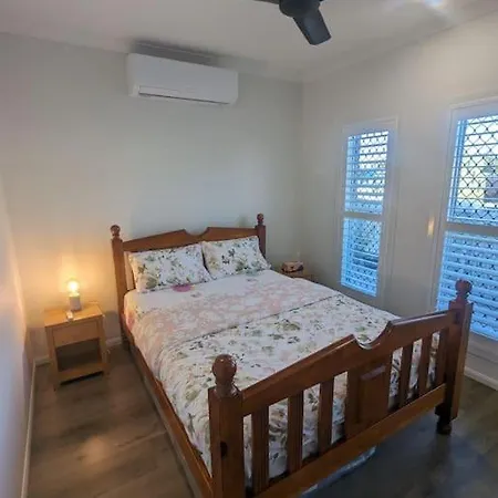 Holiday home Entire House Near 2beds *