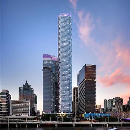 Apartment Eyes On The Fireworks Lux Riverfront 2kingbed