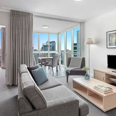Oaks Festival Aparthotel