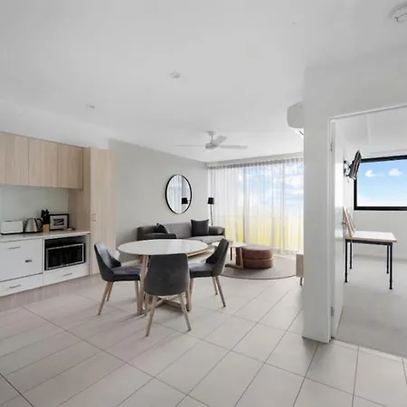 Opposite Lush Park Lands And Playground, Freeparking Brisbane