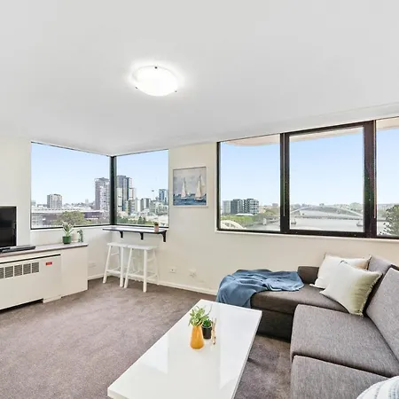 Apartment Riverside Retreat *