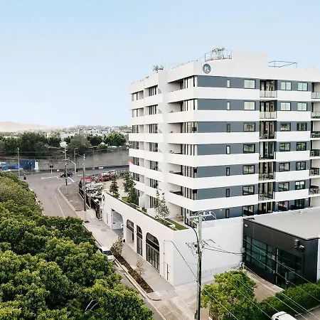 Aparthotel Rambla At Perry House