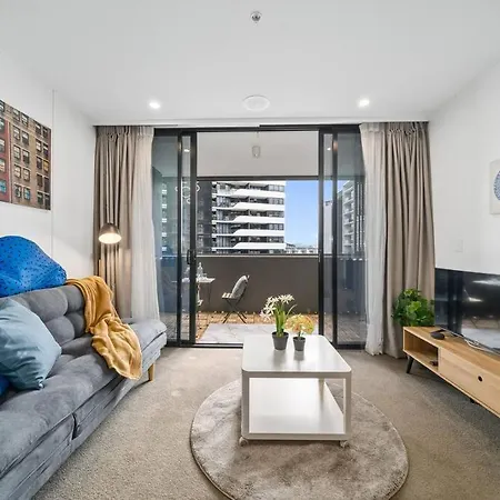 Apartment Modern 2 Bedrooms With Super Comft Beds & Spa! Brisbane