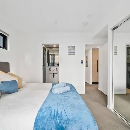 Modern 2 Bedrooms With Super Comft Beds & Spa! * Brisbane