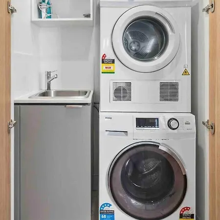 Modern 2 Bedrooms With Super Comft Beds & Spa! Apartment