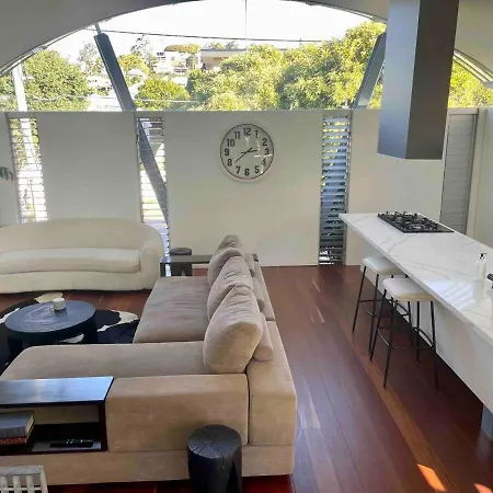 Stunning Architectural Holiday home