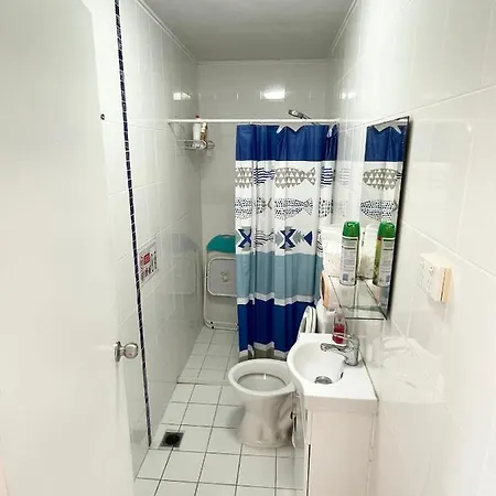 197 Shafston Ave Kangaroo Point Qld 4169 *