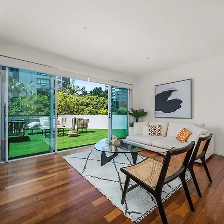 Modern Luxurious House In The Heart Of Bris Brisbane