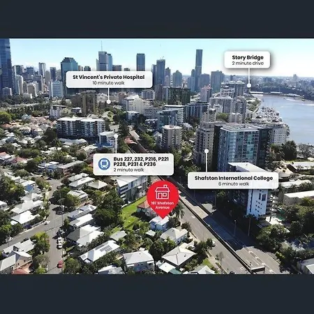 197 Shafston Ave Kangaroo Point Qld 4169 * Brisbane