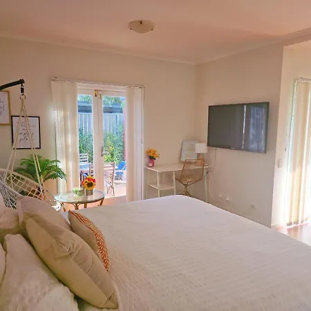 Guest house 11 Chartwell Brisbane