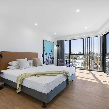Rambla At South Sq Apartment