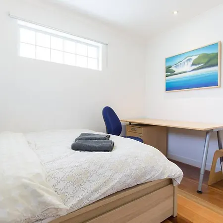 Cool Flat - 2 Bed & Office * Brisbane