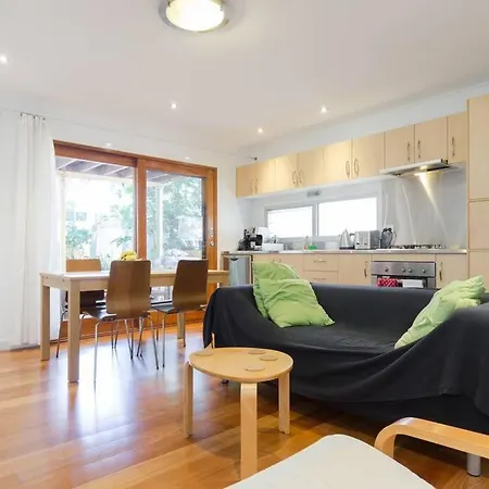 Cool Flat - 2 Bed & Office