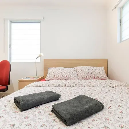 Apartment Cool Flat - 2 Bed & Office