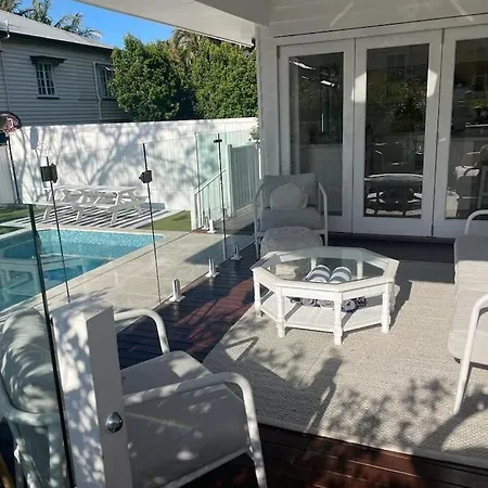 Holiday home Charming - 4-bedroom Plus Study *