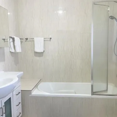 Charming - 4-bedroom Plus Study Brisbane