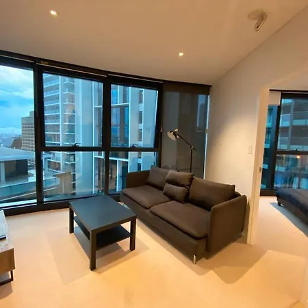 2 Bedroom In The Center Of Cbd Apartment