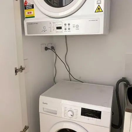 Apartment Studio- Close To Cbd+free Top City View Brisbane