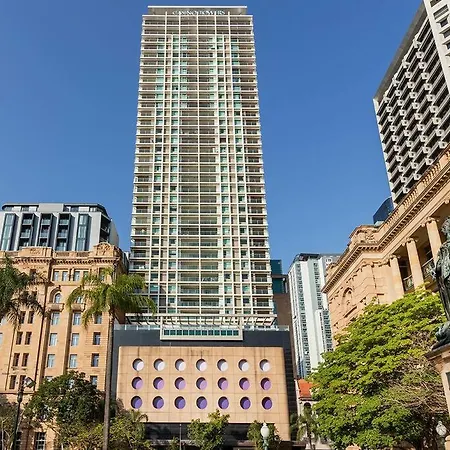 Dress Circle! 2bed/2bath/1car/amazing Views ~ Cbd *