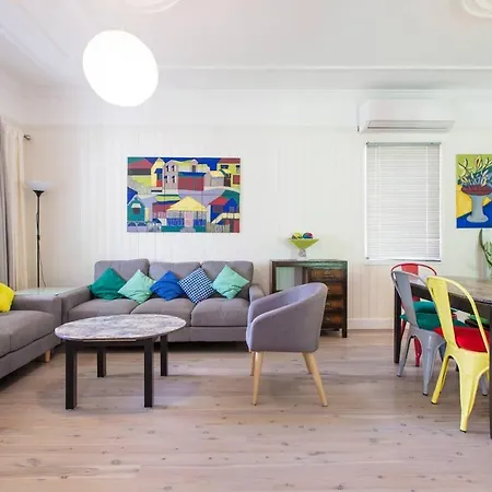 Fernberg - Sunny Queenslander Charm *