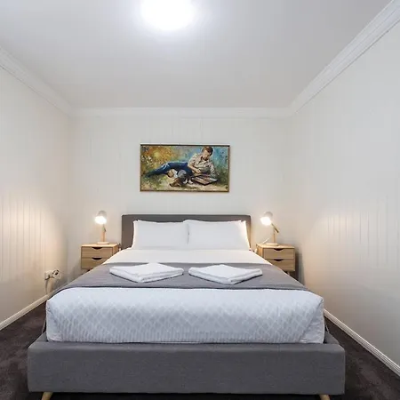 Holiday home Fernberg - Sunny Queenslander Charm *