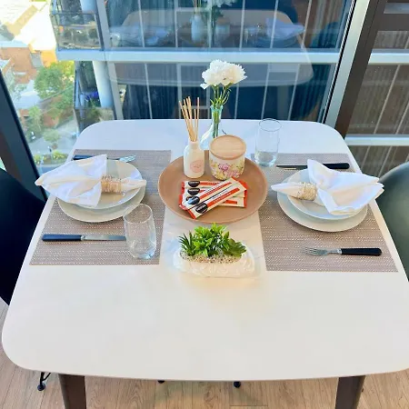 One Bedroom In South Apartment