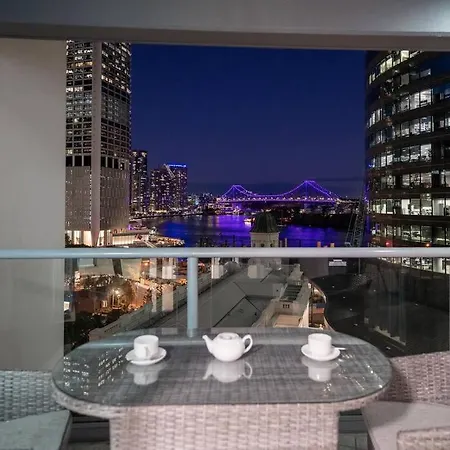 Apartment Story Bridge & River View 2b1b W Free Parking! - 84