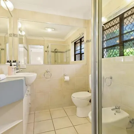 Holiday home Decorated With 4bd Family House With Pool