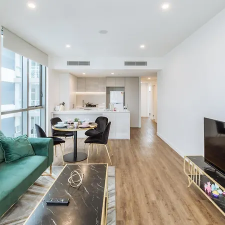 2b Appt With View Apartment