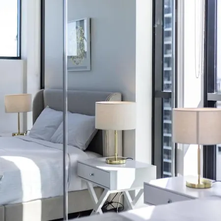 Conveniently Located 2br With Rooftop Pool At Milt Apartment