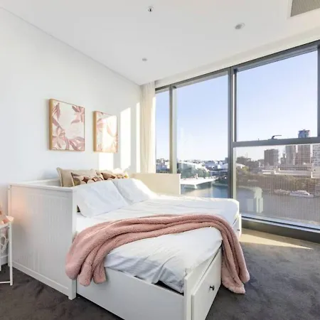 Panorama River Views Luxury 2 Bed Centre Apar Brisbane