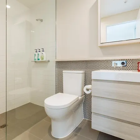 2b Appt With View Apartment *