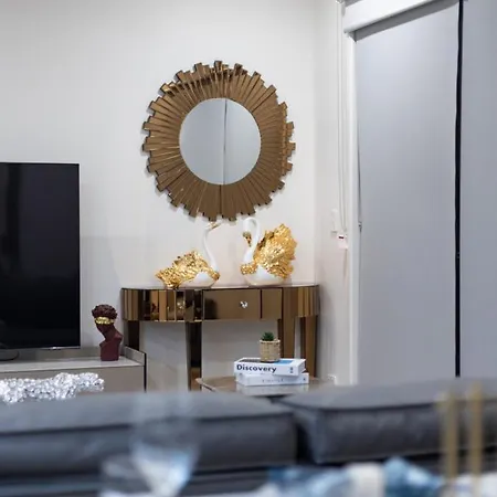 Holiday home Conveniently Located Luxury 4br Townhouse Brisbane