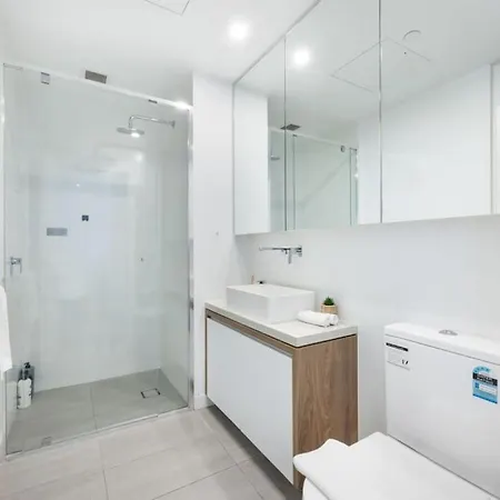 Apartment Story Bridge And View Skyhigh Luxe 2 Bed Unit *
