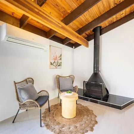 Hidden Bali Style 5br House In Robertson Holiday home *