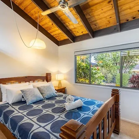 Hidden Bali Style 5br House In Robertson Brisbane
